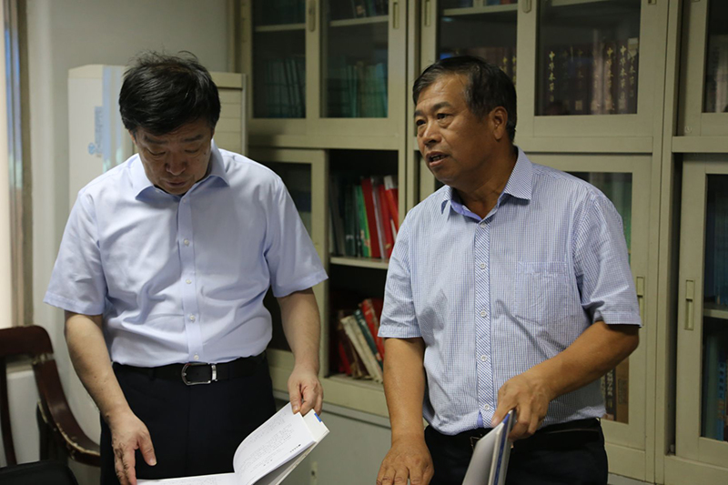 保定市委常委、紀(jì)委書記、監(jiān)委主任周省時來藥都制藥集團調(diào)研