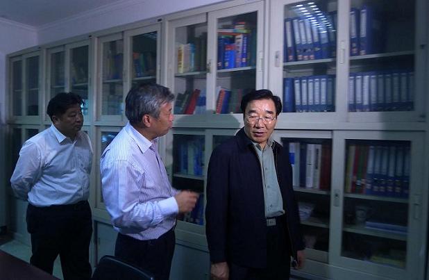 河北省委書記、省人大常委會主任張慶黎來藥都集團(tuán)視察工作